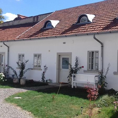 Plitzner Belvarosi Apartmanhaz 埃格尔 外观 照片