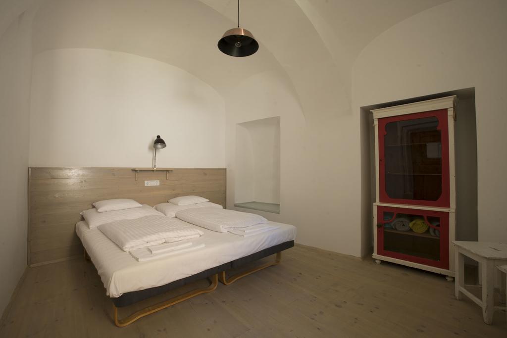 Plitzner Belvarosi Apartmanhaz 埃格尔 外观 照片