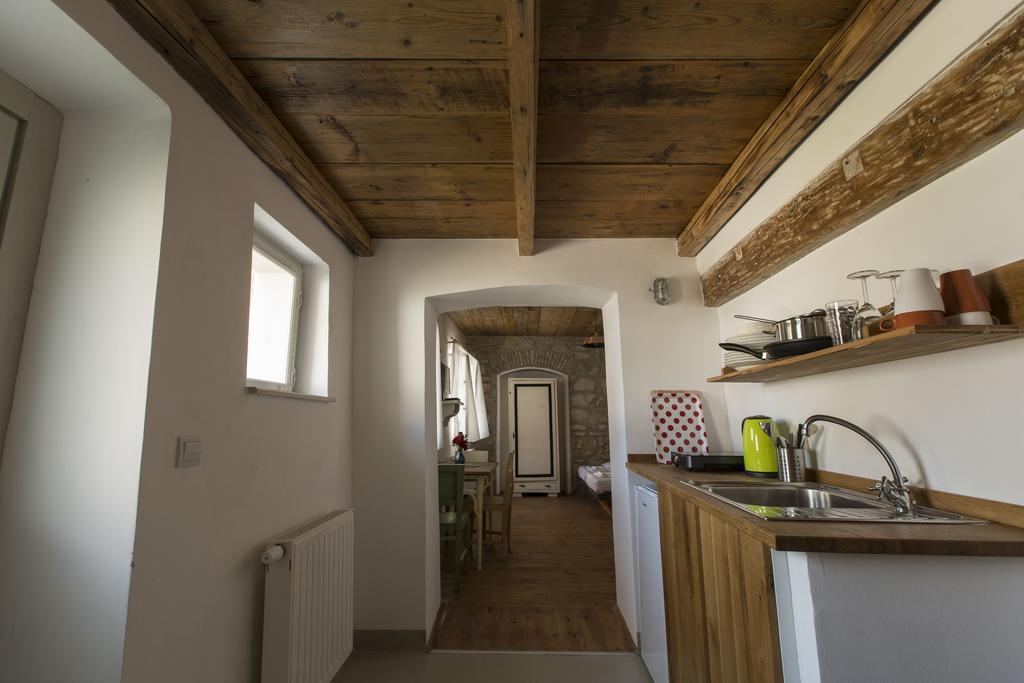 Plitzner Belvarosi Apartmanhaz 埃格尔 外观 照片